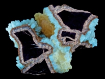 Calcite crystals, Chalk Hill Quarry, Dallas County, Texas (longwave UV)