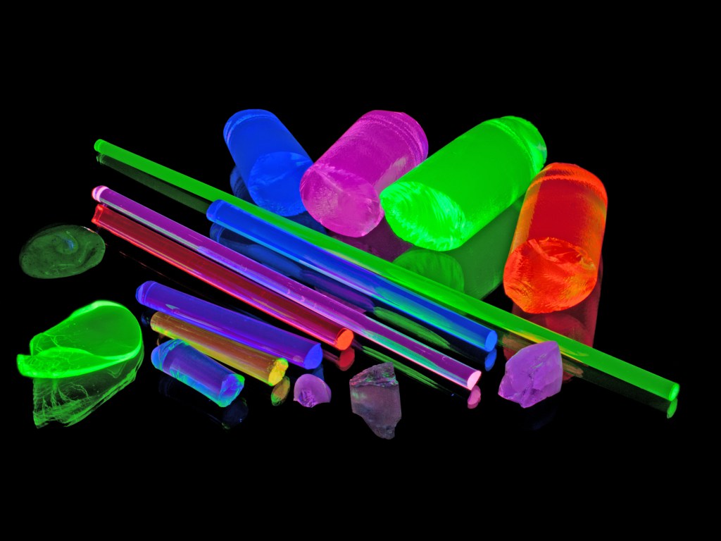 Glo-Glass (longwave UV)