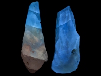 Aragonite - Namibia (shortwave UV)